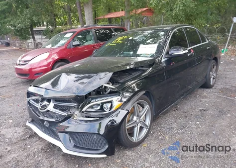 2015 Mercedes-Benz C 300 Sport 4Matic from USA, damaged, VIN 55SWF4KB8FU027535